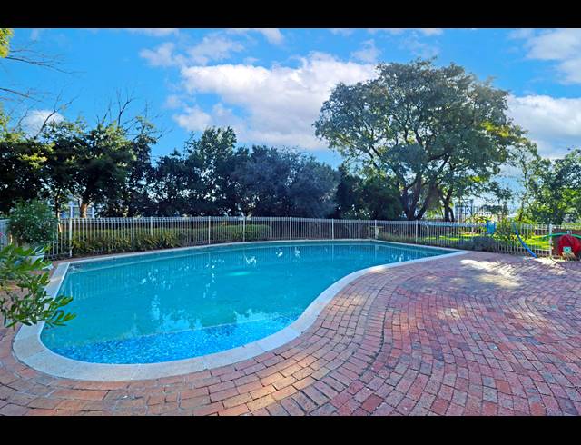 2 BEDROOM APARTMENT FOR SALE IN PARKMORE